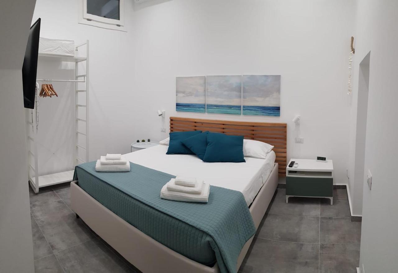 Cavour 45 - Ortigia Apartments Syracuse Bagian luar foto